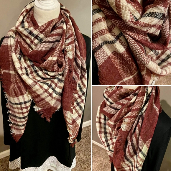 Plaid fringe Scarf/Shoulder Wrap - Picture 3 of 6